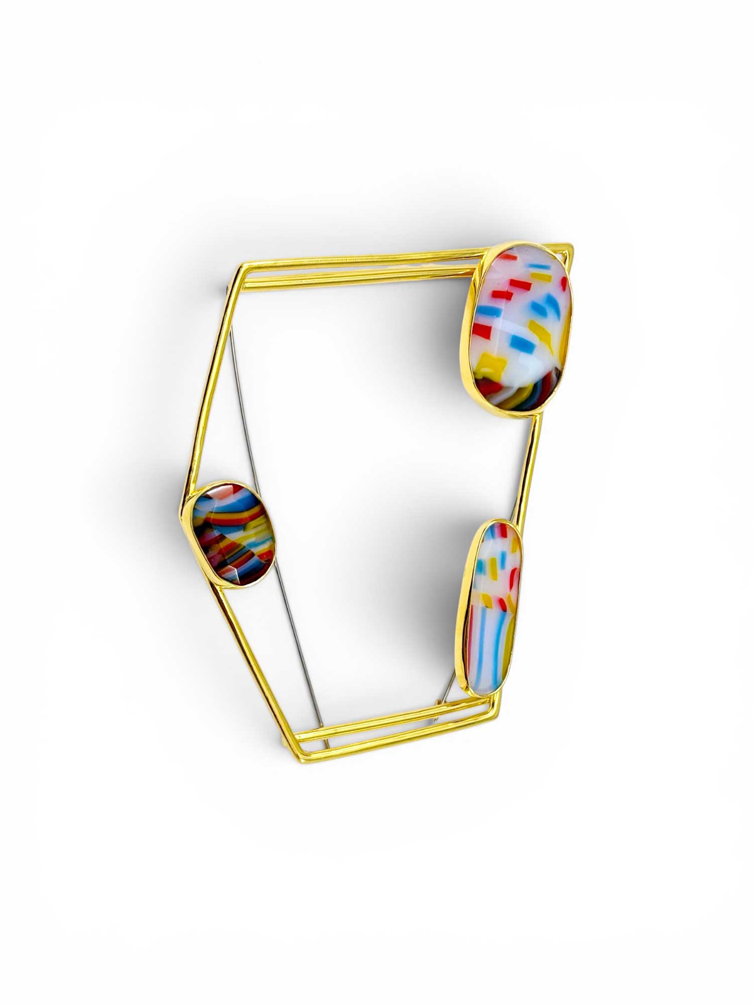 web-SS-Brooch-02.jpg